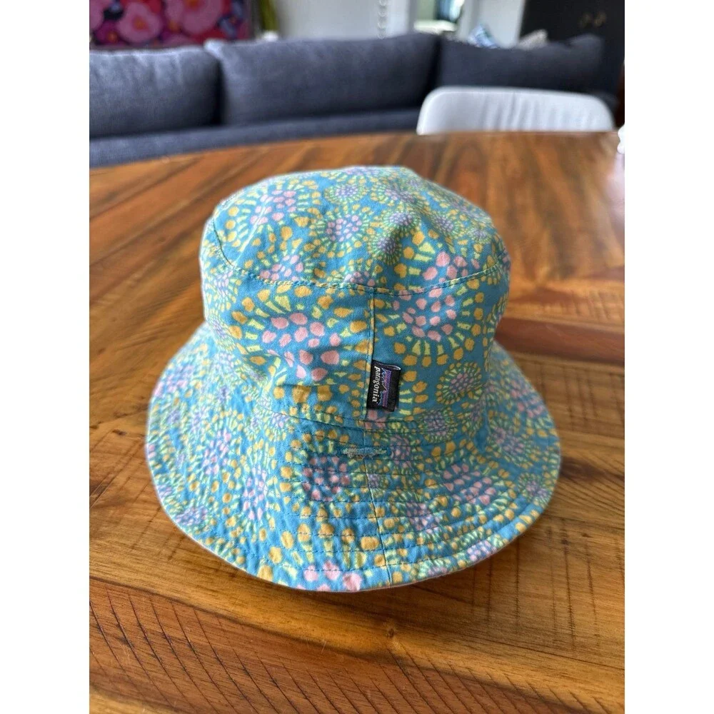 Vintage Patagonia Reversible Bucket Hat Baby Kids Colorful Kaleidoscope Print